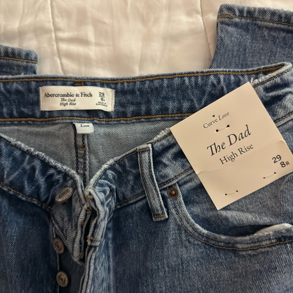 Abercrombie dad jeans - Picture 2 of 2